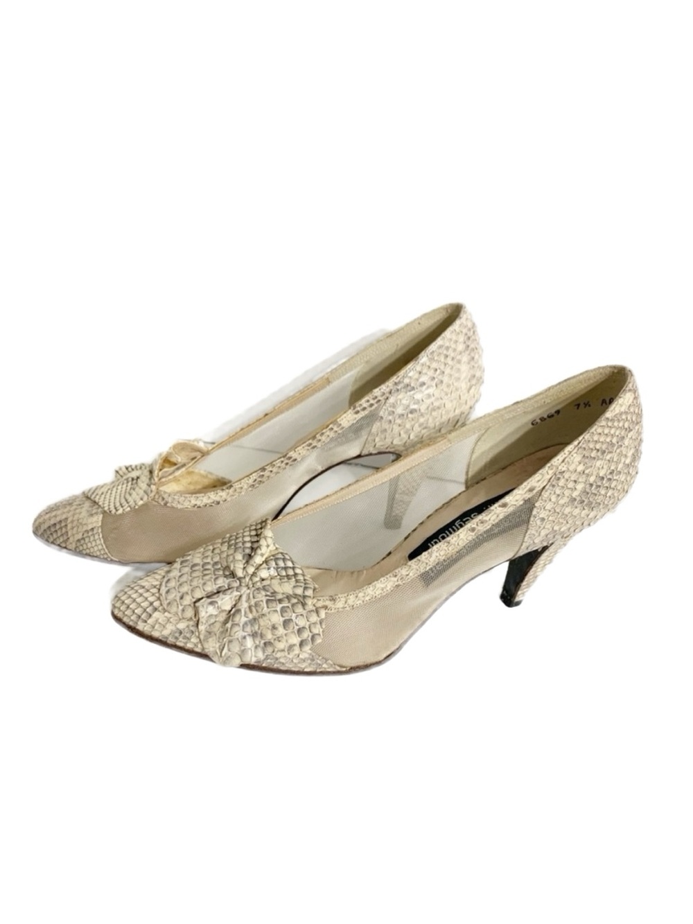 Stuart Weitzman for Mr Seymour Mesh and Leather Heels Snake Skin Bow Detail 🐍